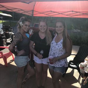 Meet your Posher, Mel